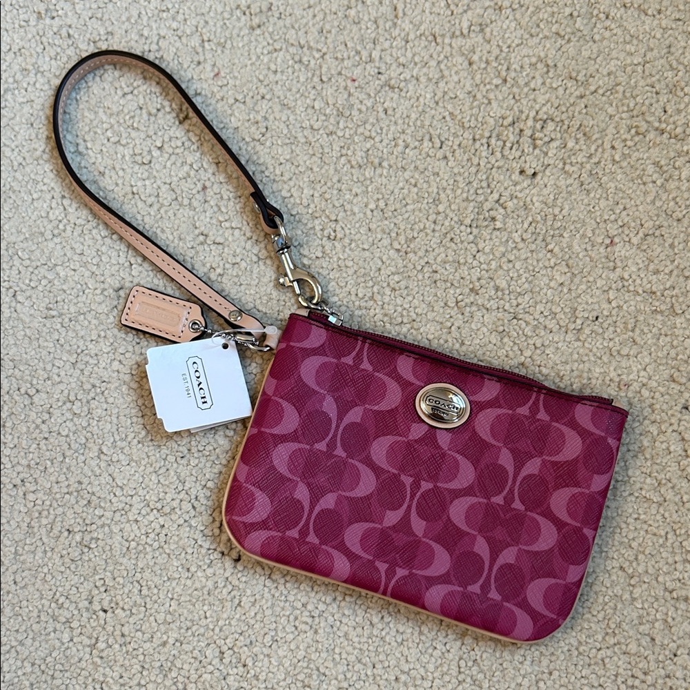 Coach Wristlet | NWT